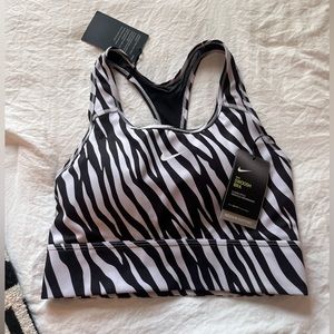 BRAND NEW nike sports bra